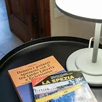 Allegrotta - Mytouristhome Διαμέρισμα *